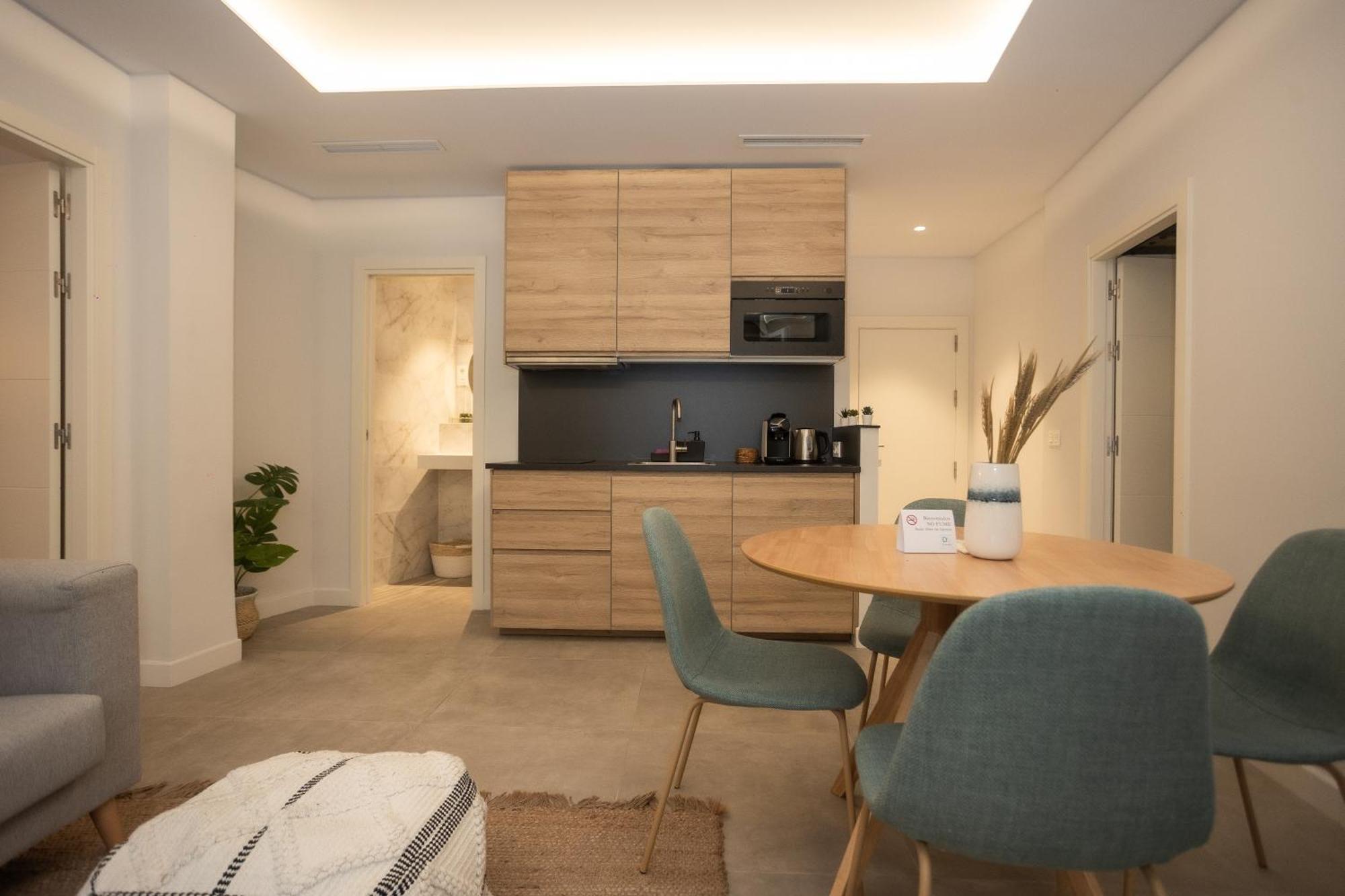 Diana Suites 23 มาลากา ภายนอก รูปภาพ