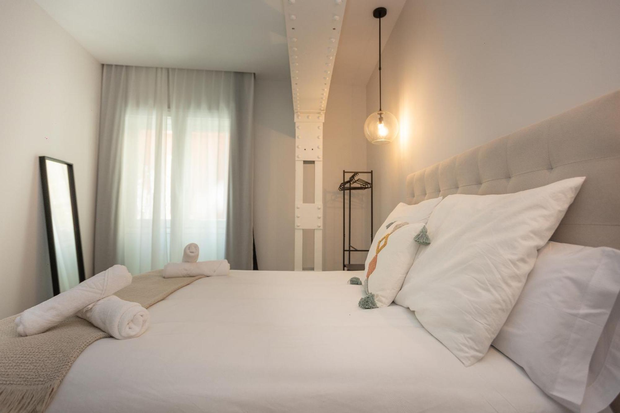 Diana Suites 23 มาลากา ภายนอก รูปภาพ